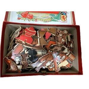 ANTIQUE Cigar Box with Cardboard Farm Animals and People